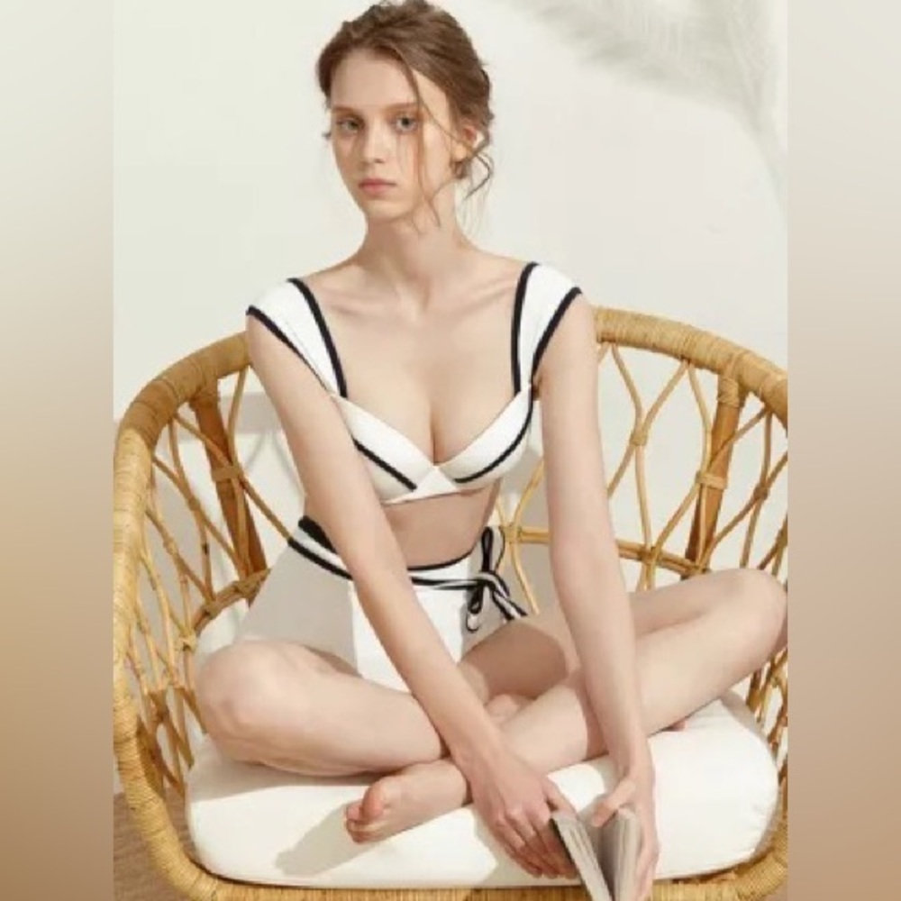 black and white two piece swimsuit